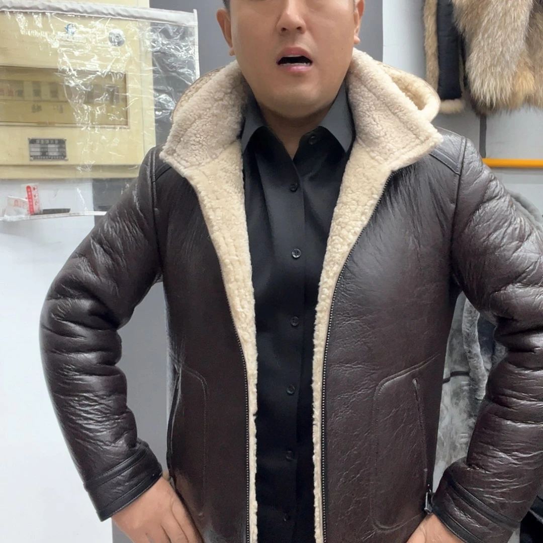 棕咖帽款皮毛一体