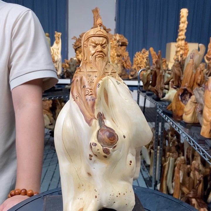 柏木（崖柏）随型摆件