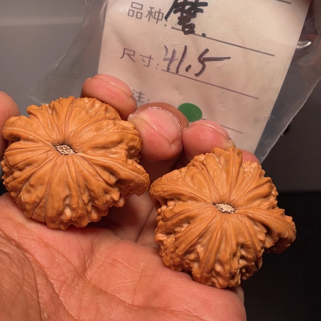 文玩核桃吊坠文玩核桃