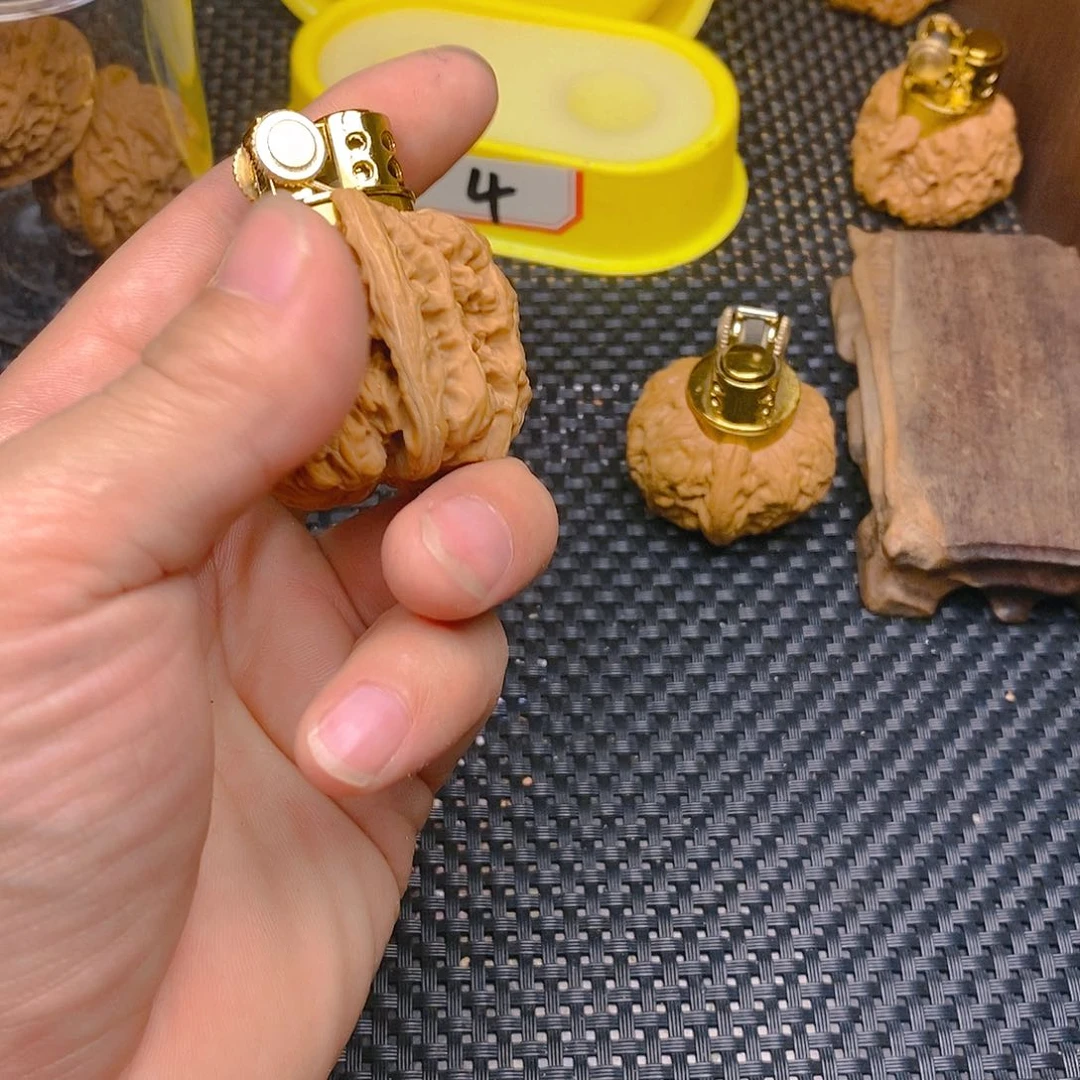 核桃嫩***牛文玩核桃文玩核桃