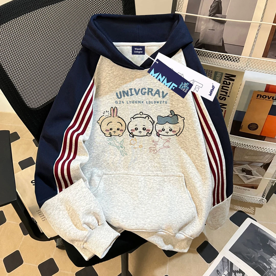 秋冬季新款女童插肩连帽卫衣卡通吉伊卡哇印花中大童宽松百搭上衣