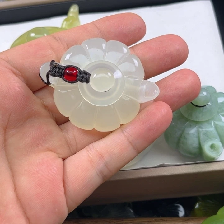 岫玉未镶嵌吊坠(不含链)Y**M