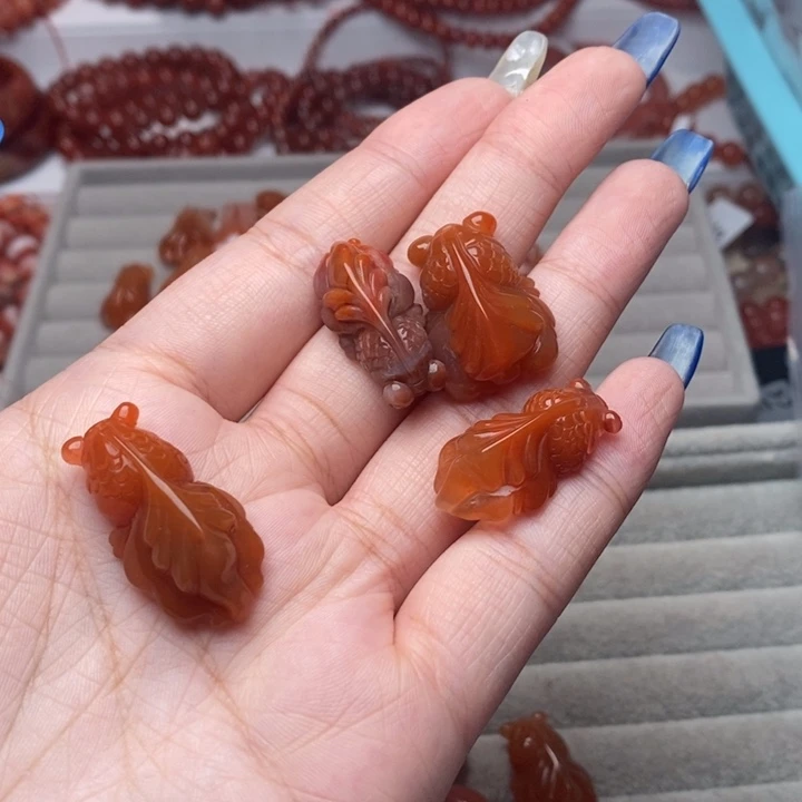 手链未镶嵌南红玛瑙房**何17