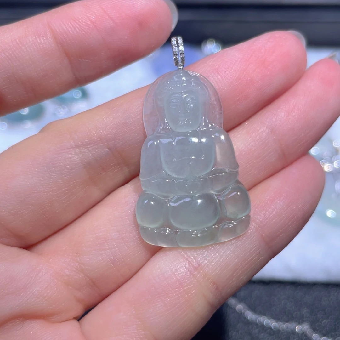 翡翠18K金镶嵌颈饰翡翠