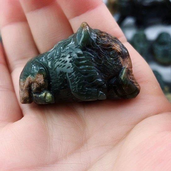 岫岩河磨玉（透闪石质玉）未镶嵌把件