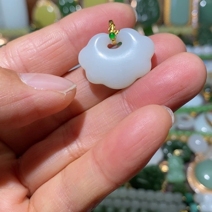 和田玉（白玉）18K金镶嵌颈饰