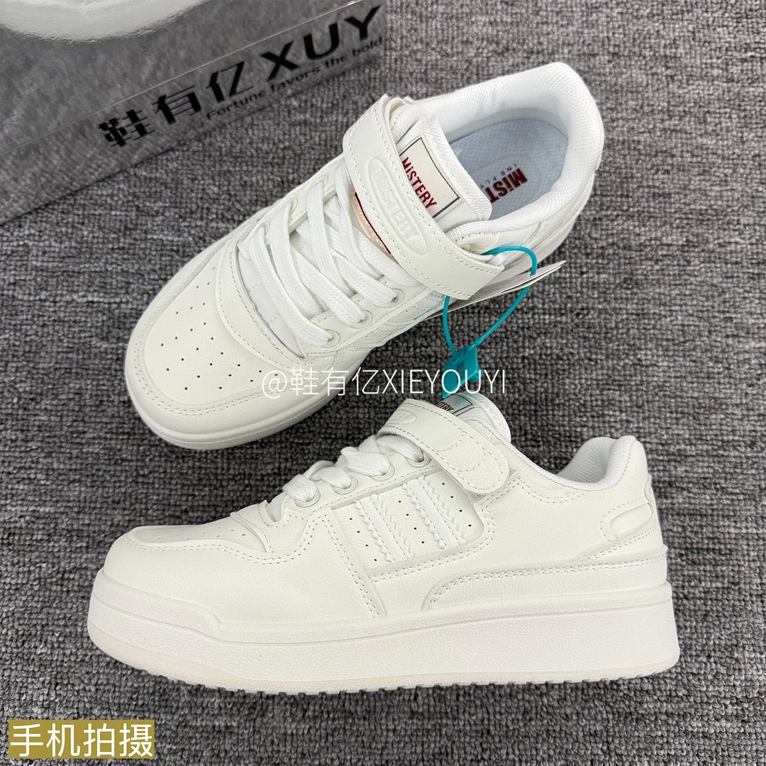 鞋有亿 小白鞋2025秋冬新款魔术贴鞋子女款厚底增高运动百搭板鞋