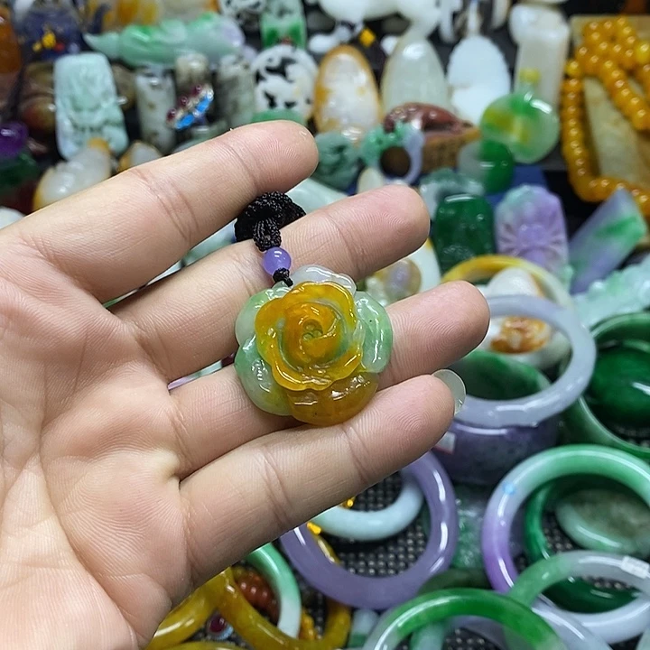 颈饰未镶嵌翡翠官方正规军回血放漏