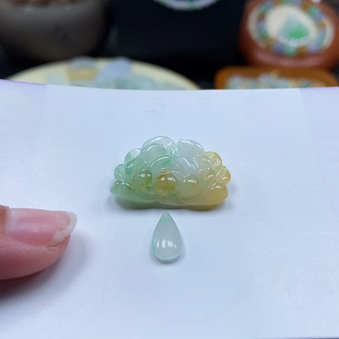 未镶嵌挂件翡翠闪