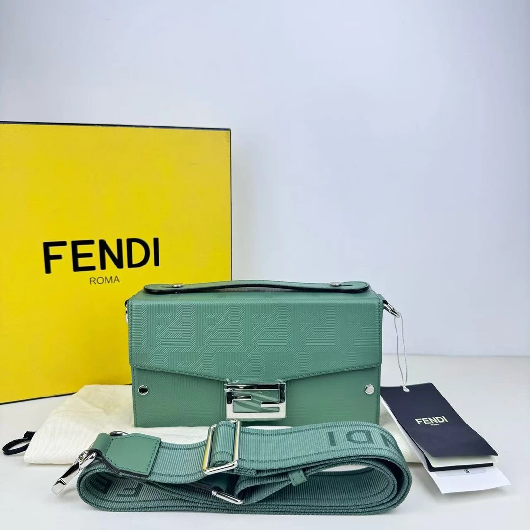 FENDI/芬迪 单肩包 单肩包 cx6045/2507