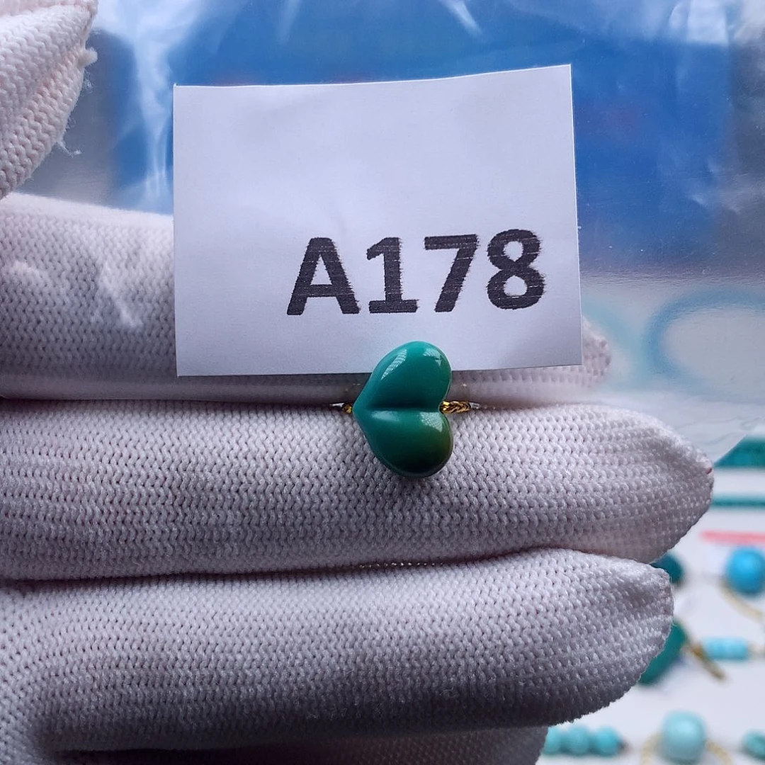 未镶嵌绿松石手串