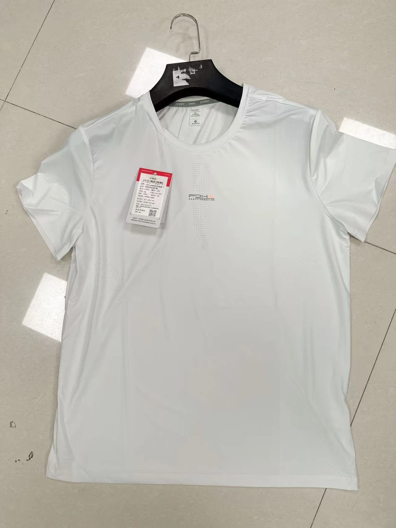 79985【撤柜款】男士夏季冰丝牛奶丝激光打孔速干体恤