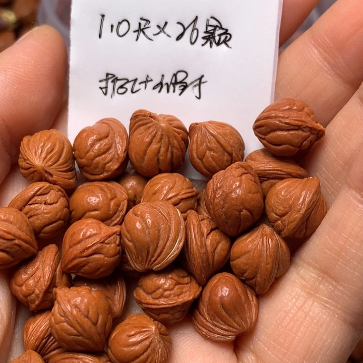 王***友桃木野生龙纹桃核小龙纹1.0尺26颗打孔