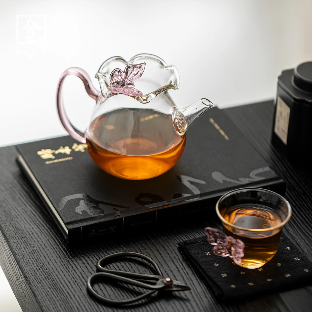 铃兰花蝴蝶玻璃公道杯女士小众功夫茶具个人专用分茶器