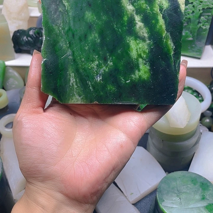 和田玉未镶嵌珠宝半成品