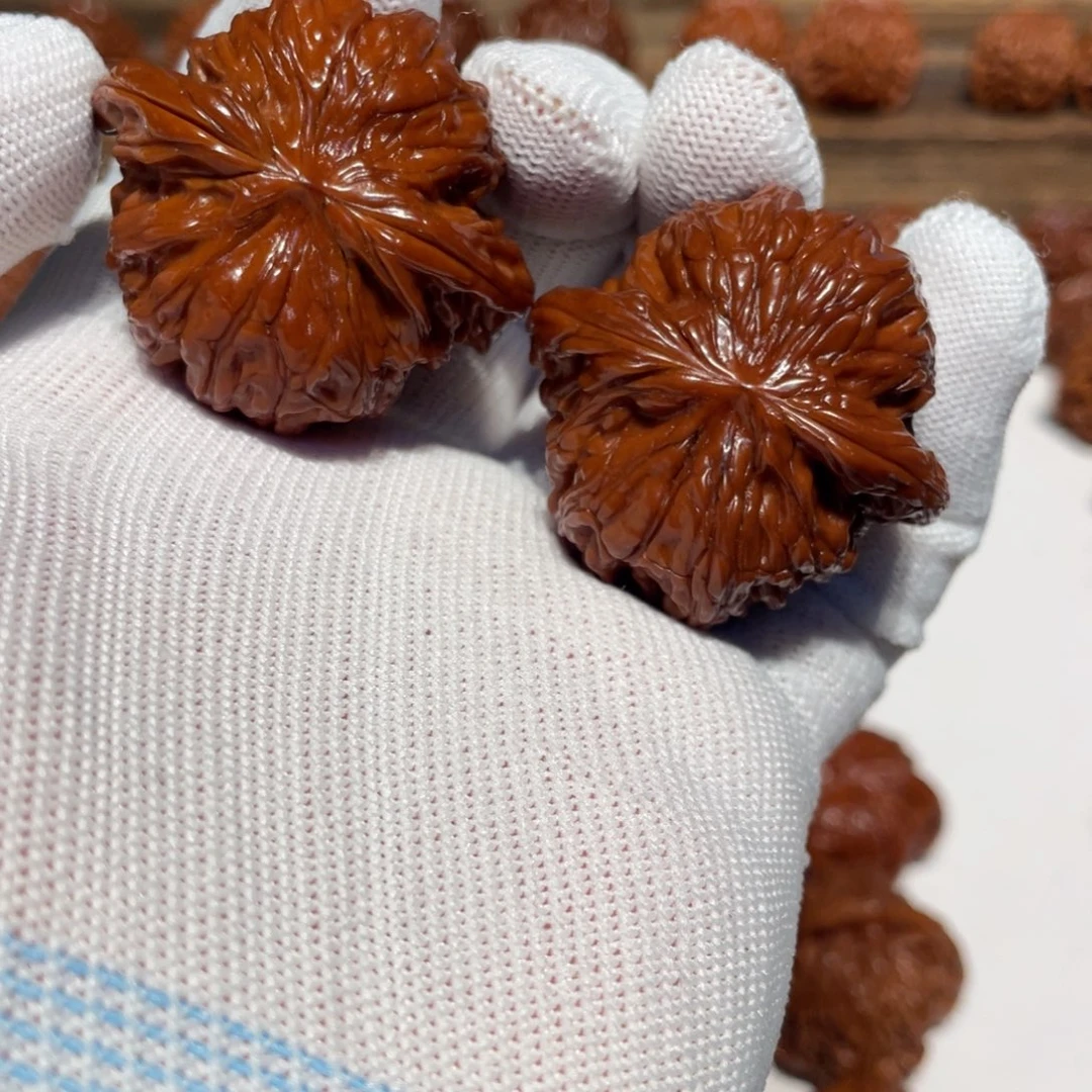 j***鑫文玩核桃吊坠磨盘02. #00#WY