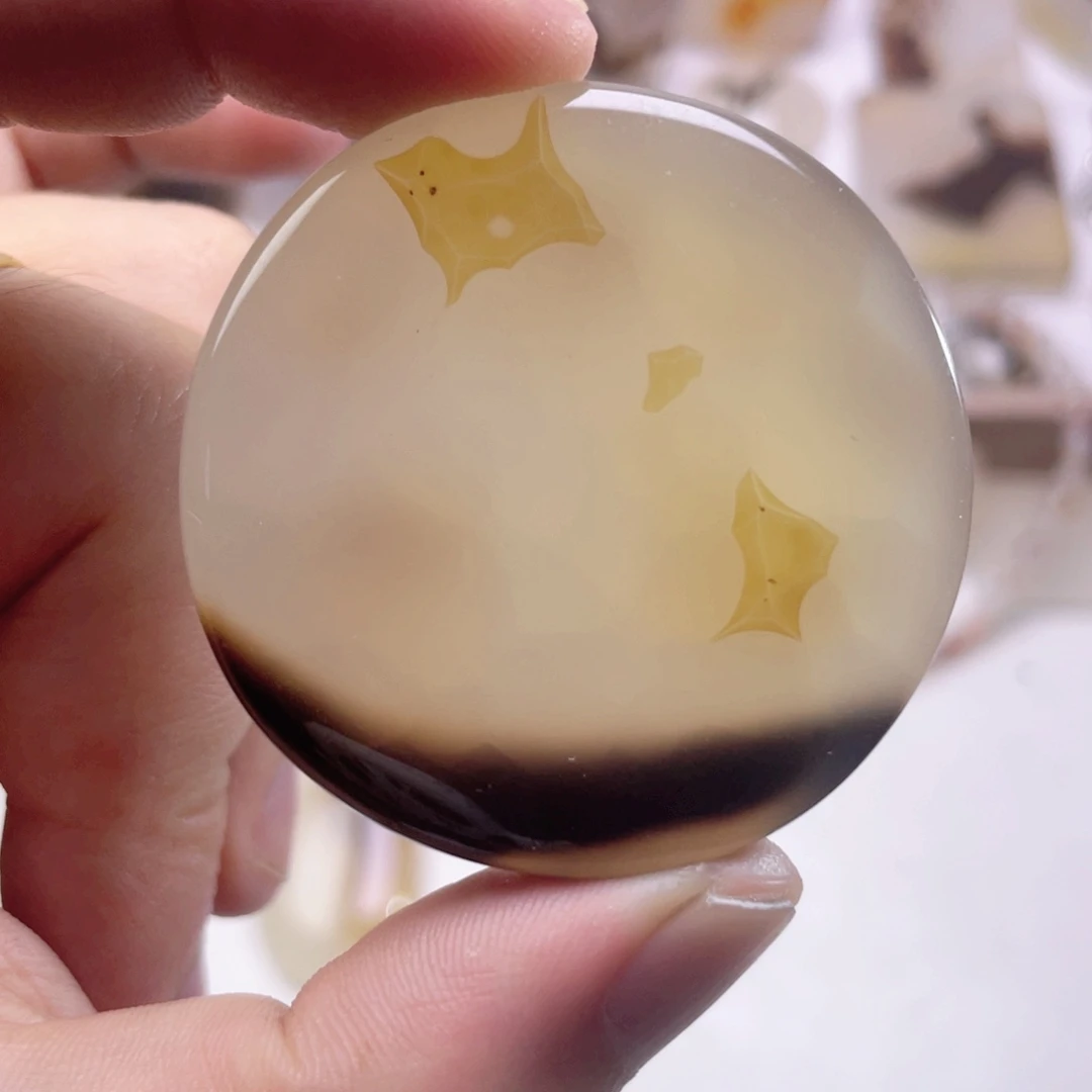 玛瑙/玉髓颈饰合金