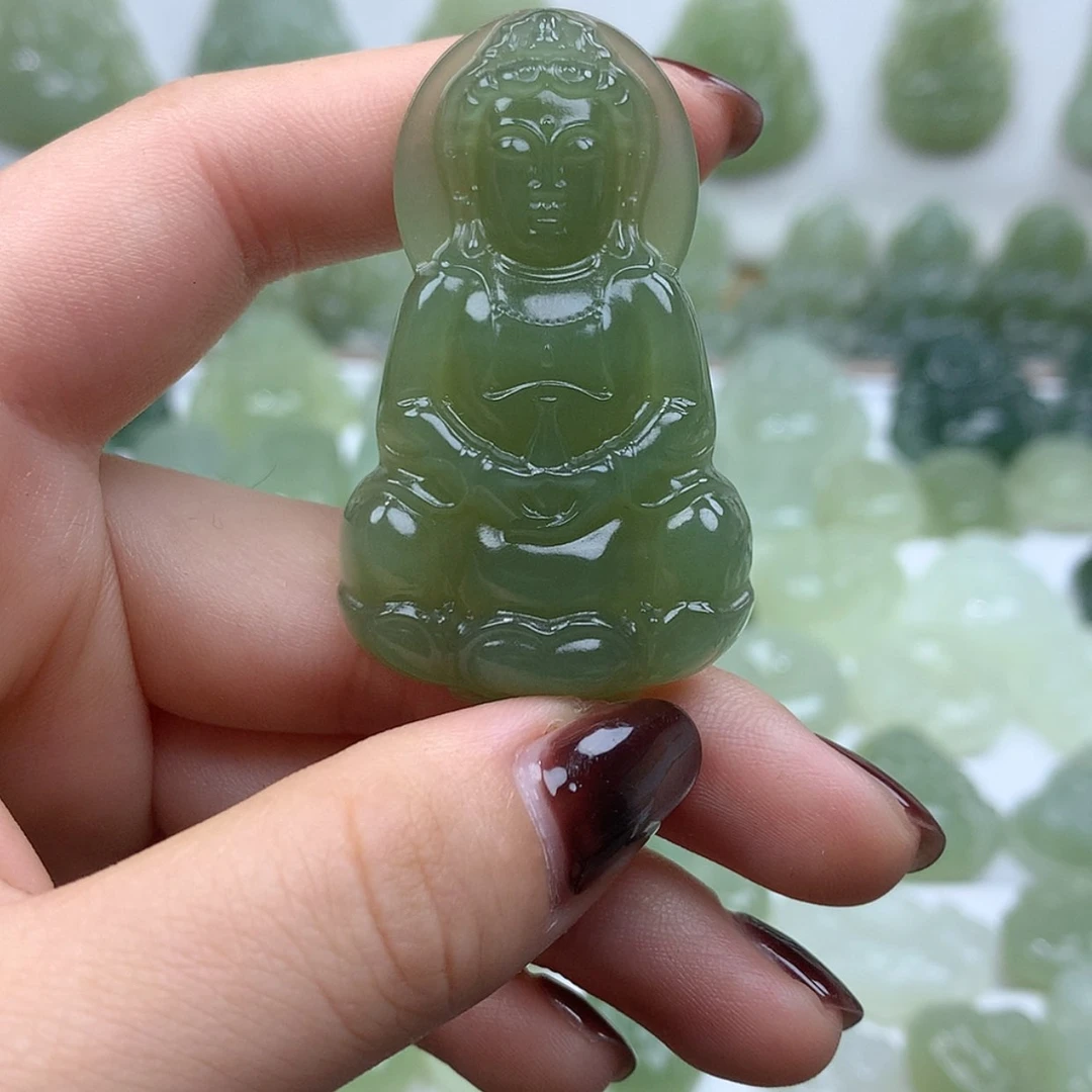 【闪购商品】颈饰未镶嵌和田玉