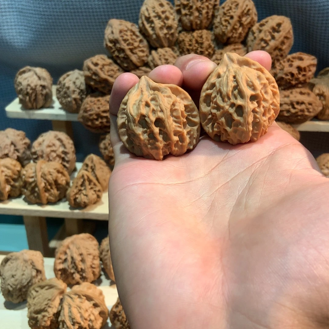 大龙文玩核桃全品38