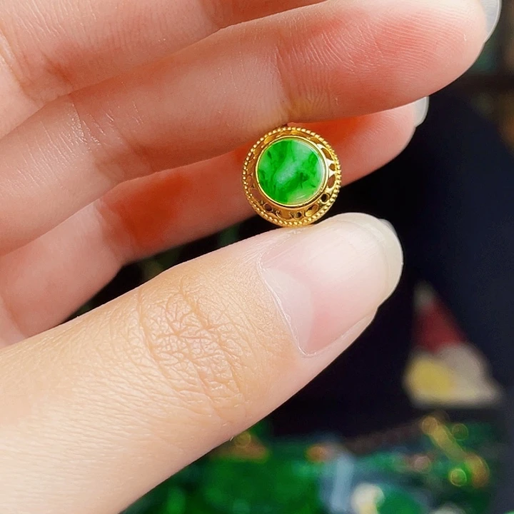 翡翠银S925镶嵌颈饰多样性