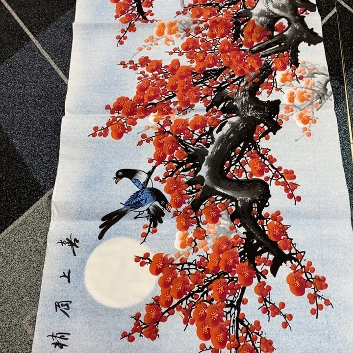 手绘作品等多种形式进行