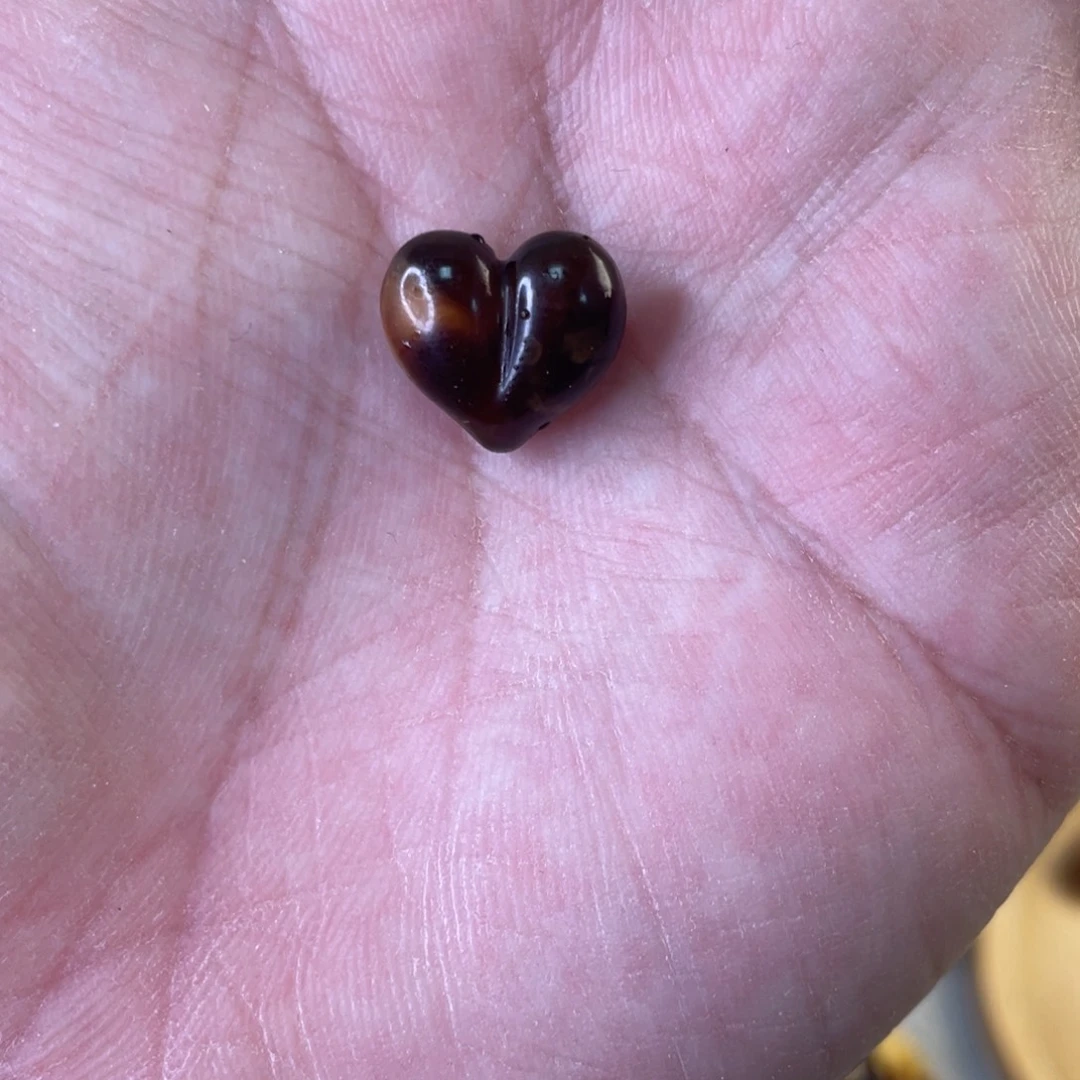 定制琥珀天然琥珀