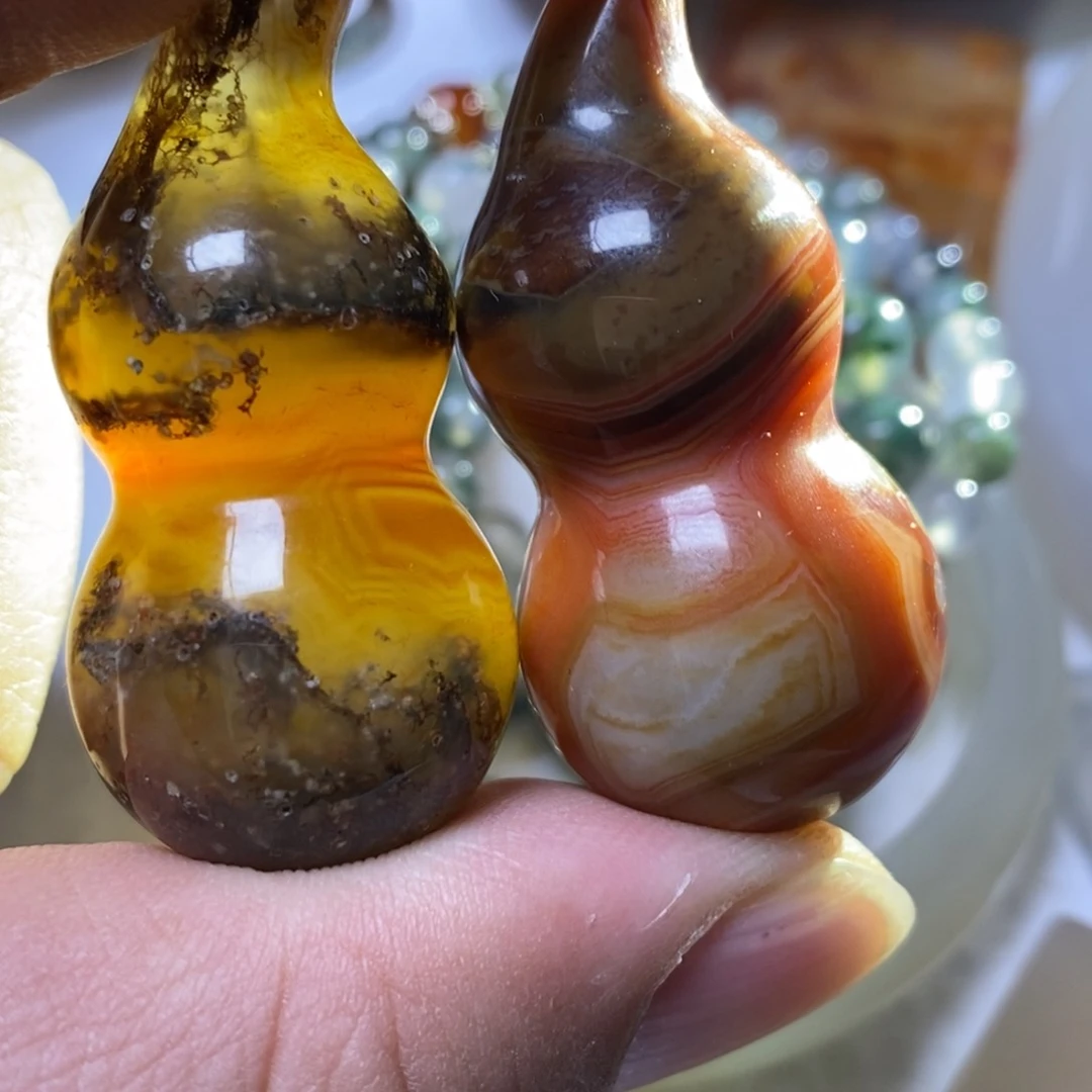 玛瑙/玉髓吊坠(赠链)未镶嵌颖*