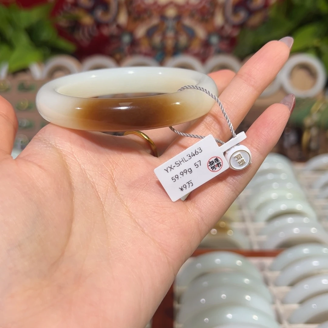 和田玉（糖玉）手镯未镶嵌