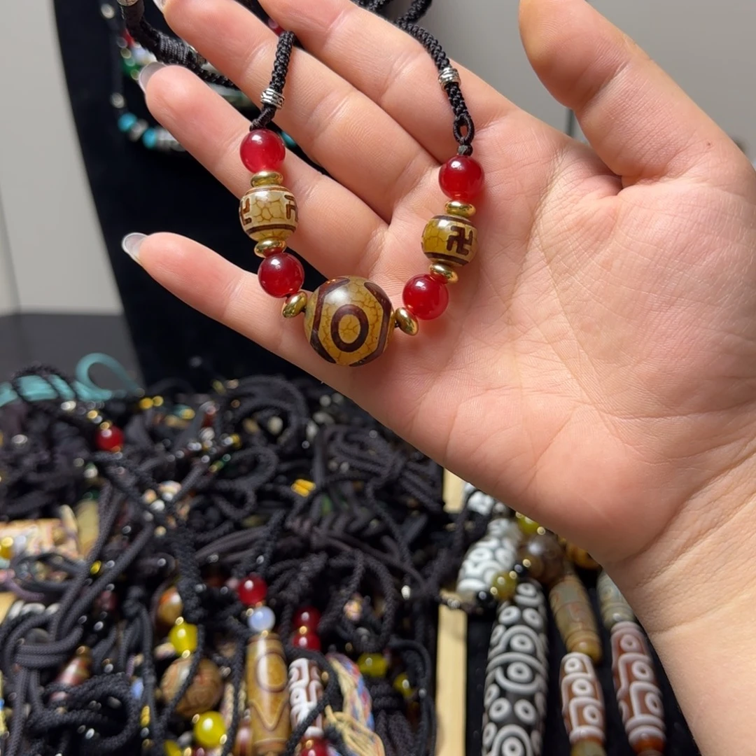 玛瑙/玉髓合金颈饰