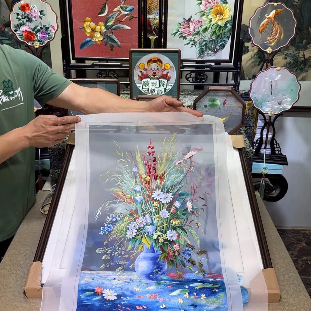 刺绣刺绣工艺精湛