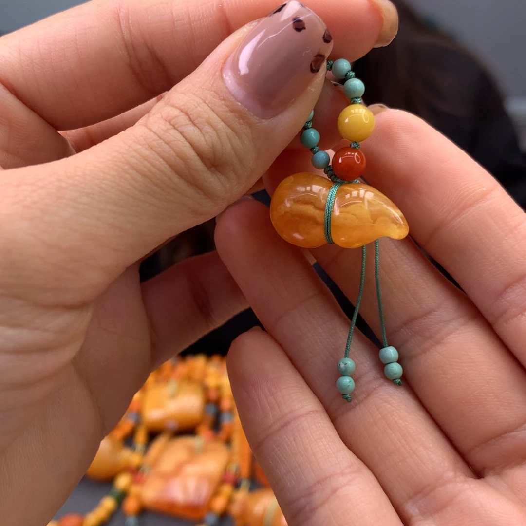 蜜蜡吊坠(不含链)未镶嵌天然