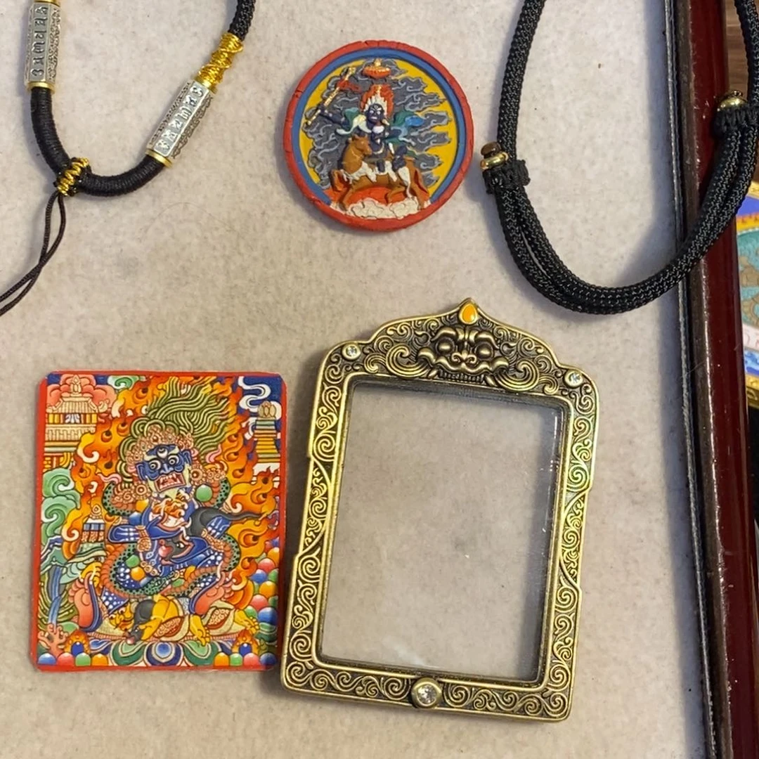 吊坠?热贡纯手绘唐卡
