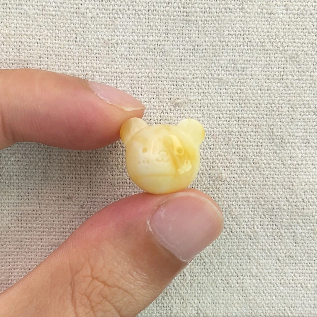 琥珀未镶嵌珠宝奇石熊头