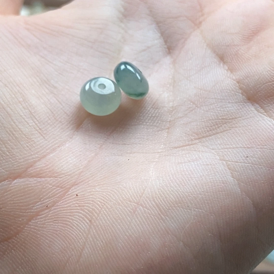 -***-翡翠未镶嵌颈饰翡翠