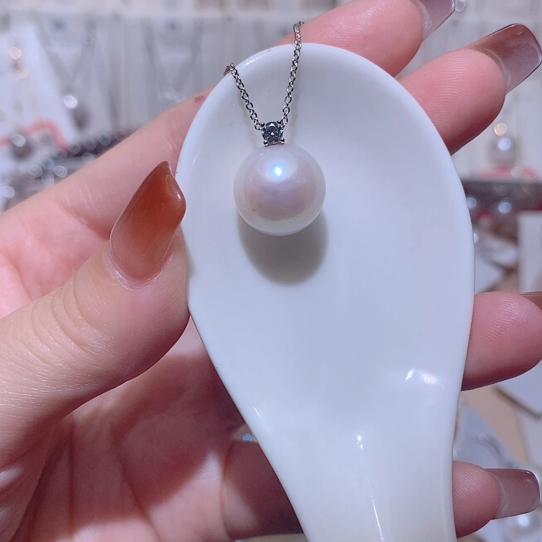 淡水珍珠吊坠(赠链)银S925镶嵌w