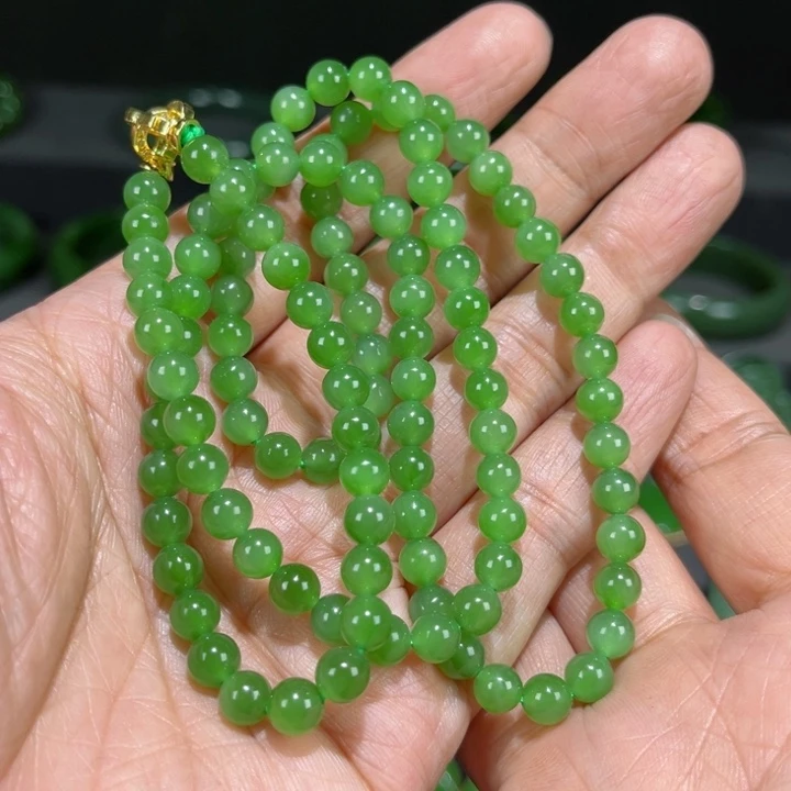 和田玉（碧玉）颈饰未镶嵌青**格