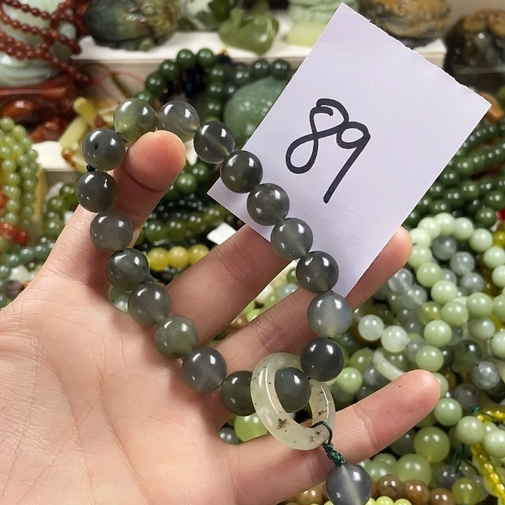 未镶嵌蛇纹石玉手链宅**猫