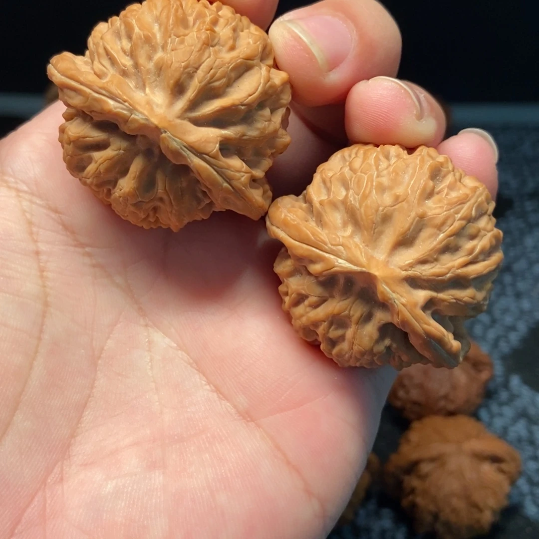 把件文玩核桃宫灯42+修尖