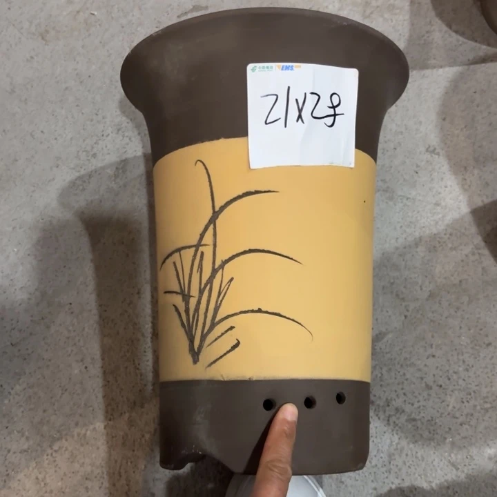 花盆紫砂紫砂的颜色