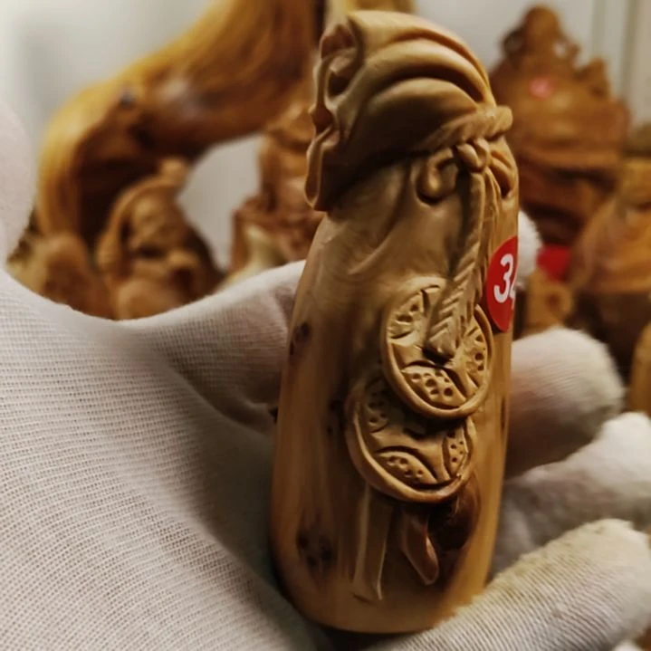 柏木代代有钱手把件