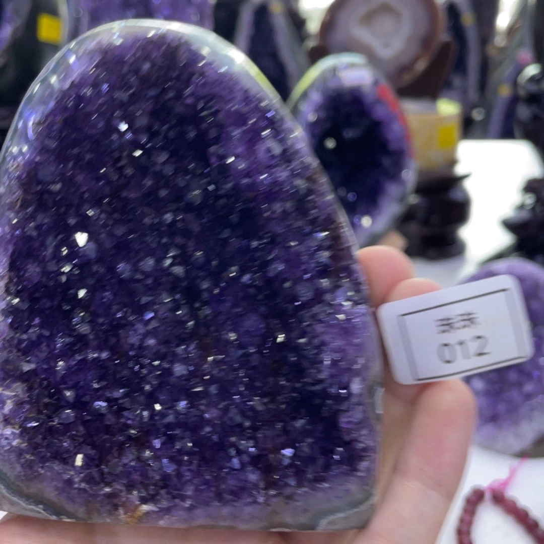 老***志水晶珠宝半成品未镶嵌