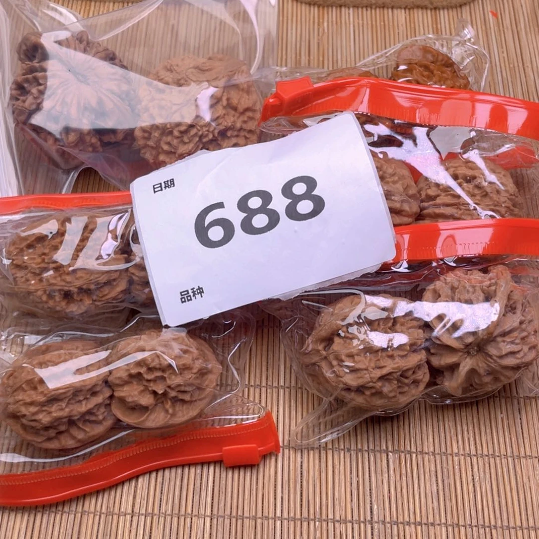 文玩核桃把件688号6对
