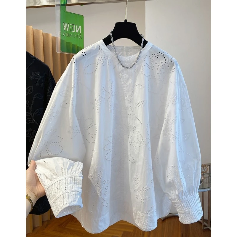 欧货镂空刺绣白色衬衫女长袖2025新款宽松大版遮屁股圆领上衣春秋