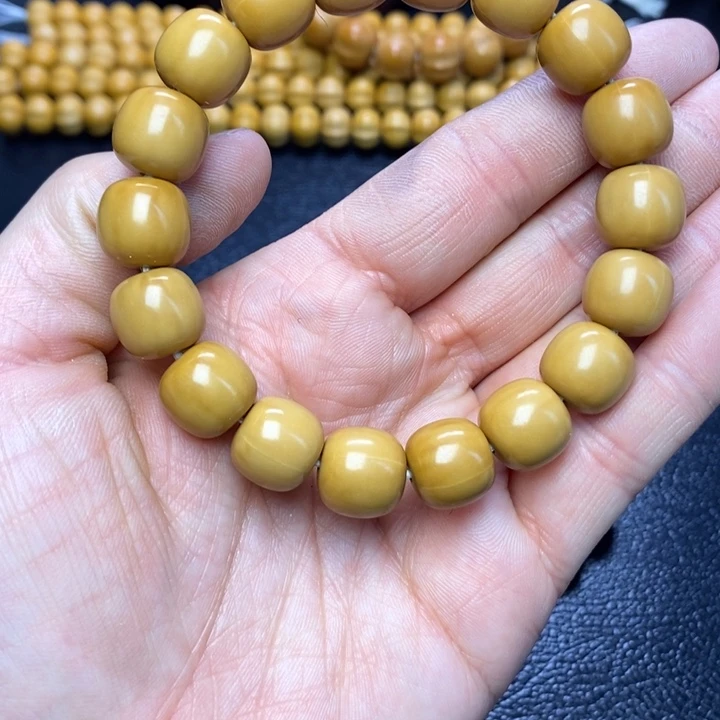 猴头核桃手串猴头