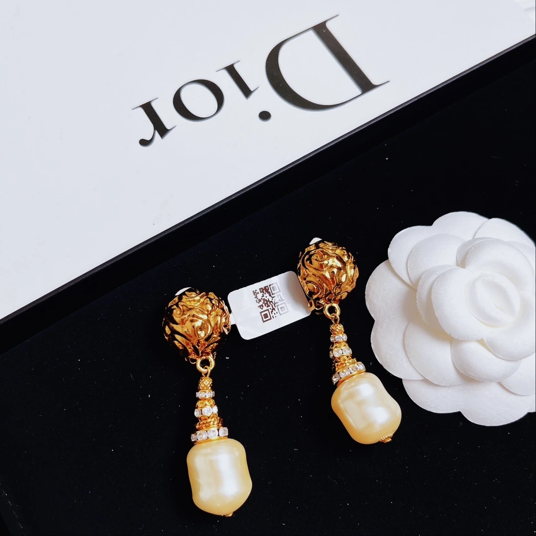 95新 DIOR/迪奥 柚礼中古/迪奥金球珍珠扫肩耳夹LZ409096