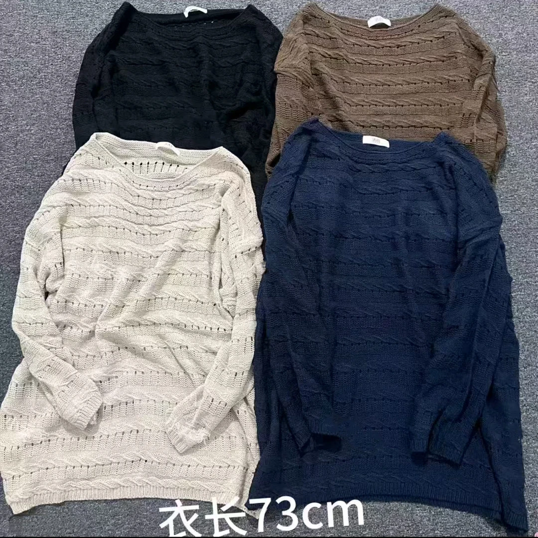 早秋新款显瘦百搭一字肩宽松慵懒镂空麻花针织衫