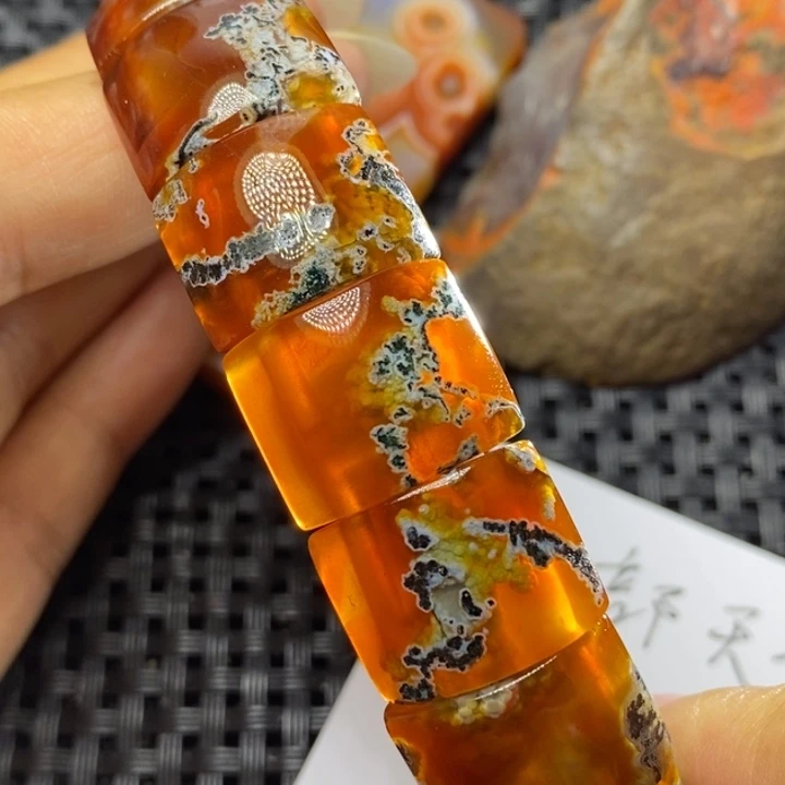 未镶嵌颈饰玛瑙/玉髓四*姐