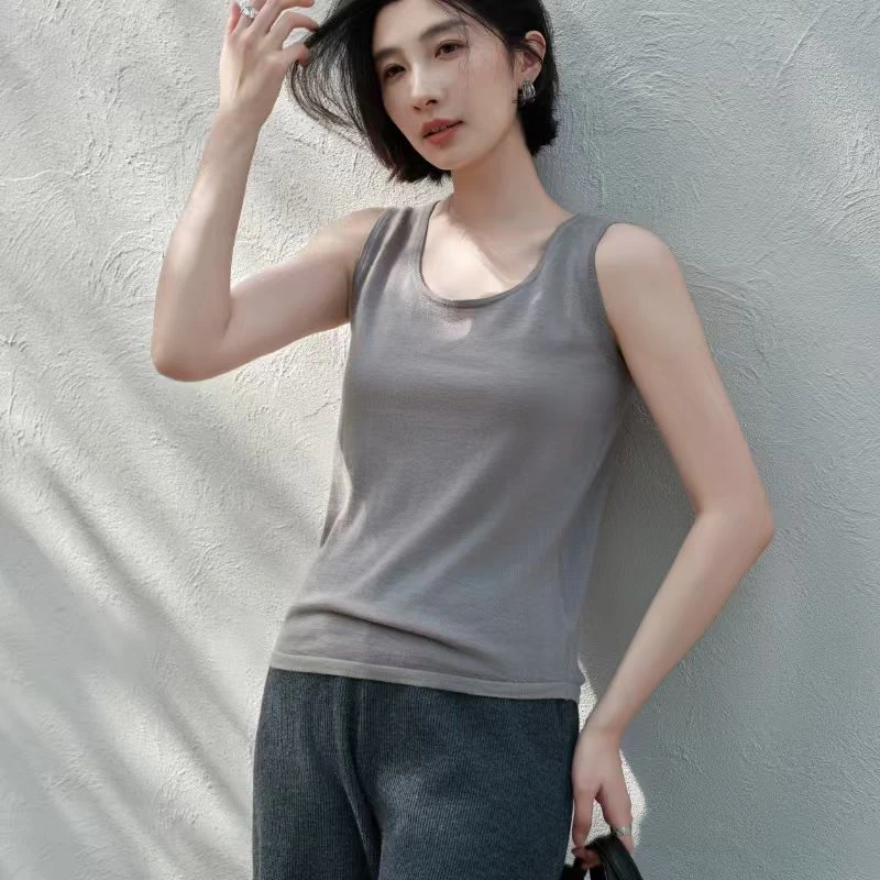 100%山羊绒16针精纺平面圆领吊带