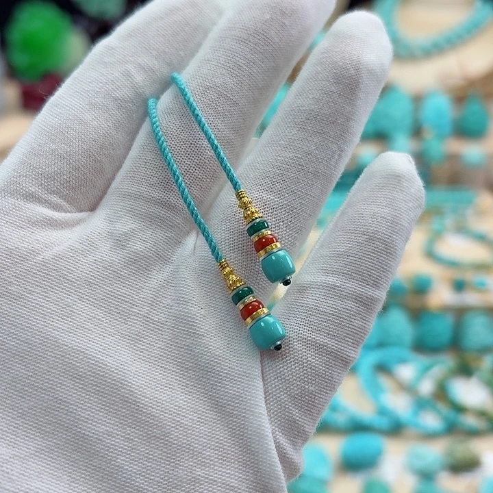 绿松石未镶嵌珠宝奇石