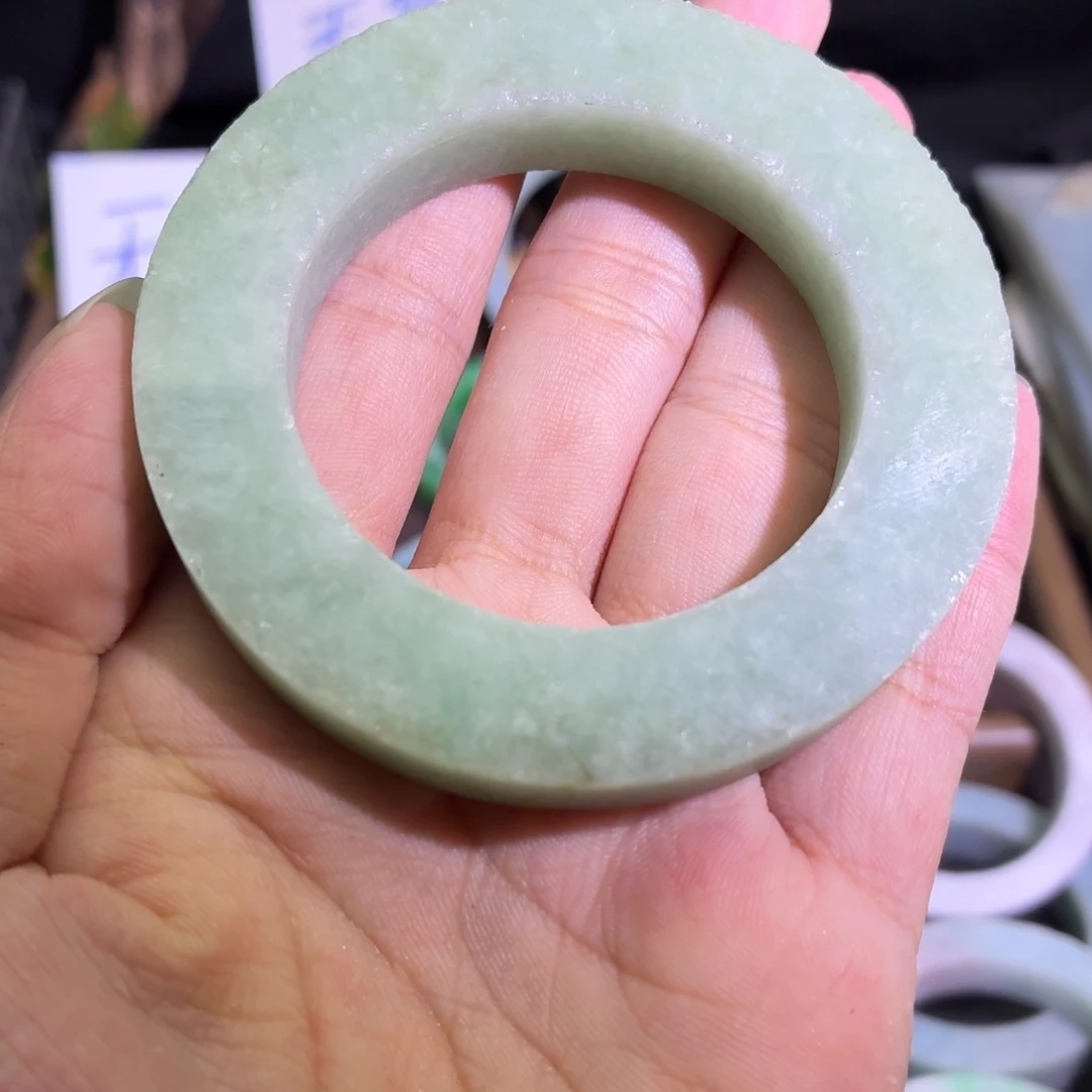 定制翡翠未镶嵌翡翠A货毛胚手镯定制